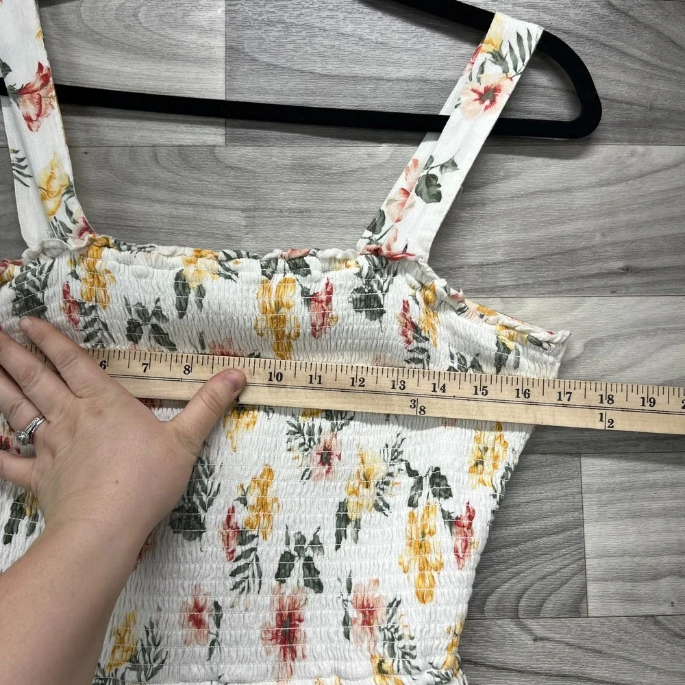 Hollister Romper Dress Women's Large Ivory Floral Cut Out‎ Back Smocked Front - Picture 14 of 16